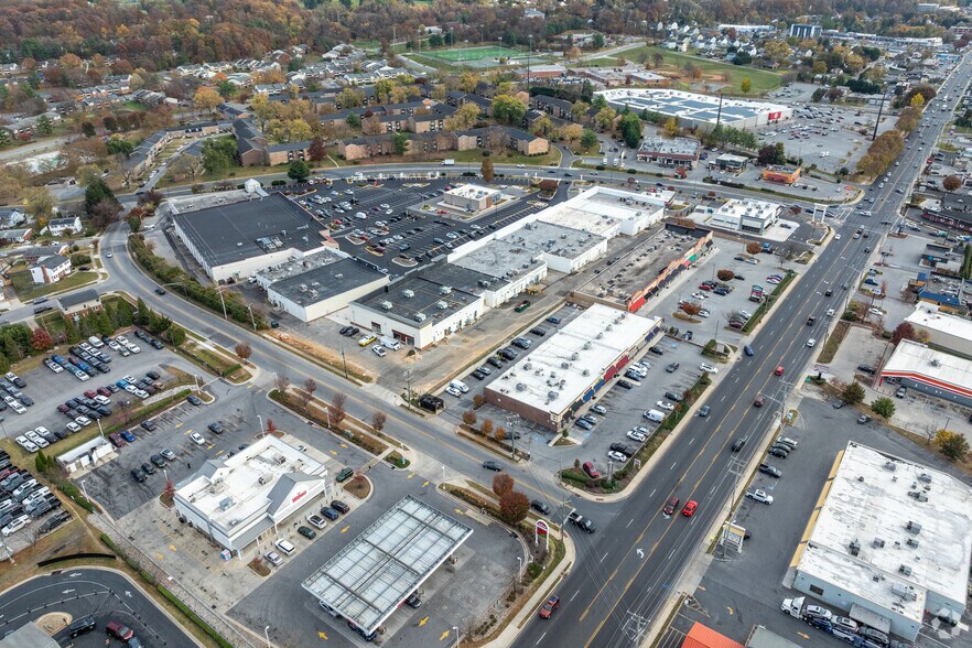 More Photos Of 122-150 Cranbrook Rd, Cockeysville Unknown For Lease