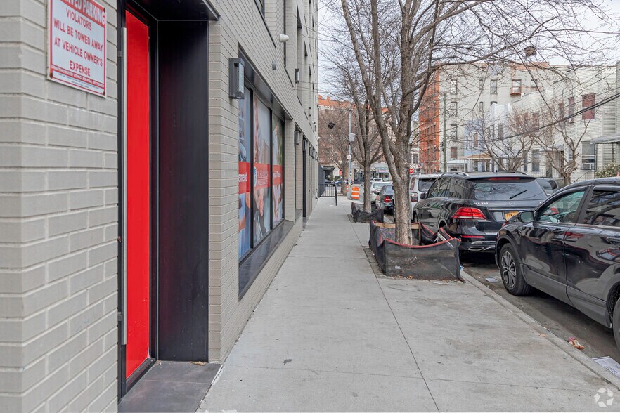 More Photos Of 2321 Belmont Ave, Bronx Apartments For Lease