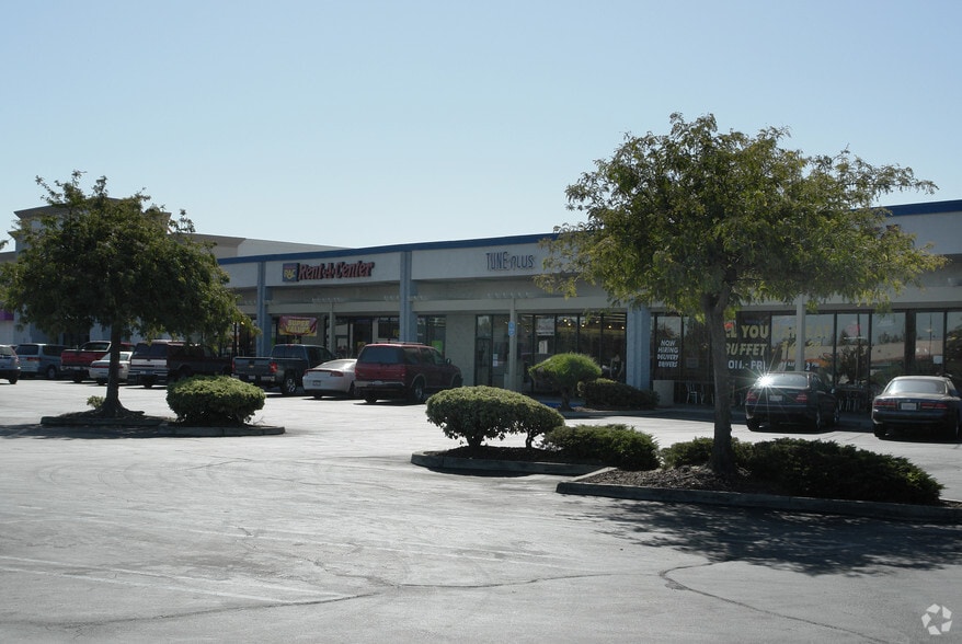 More Photos Of 1420 E Hatch Rd, Modesto Freestanding For Lease