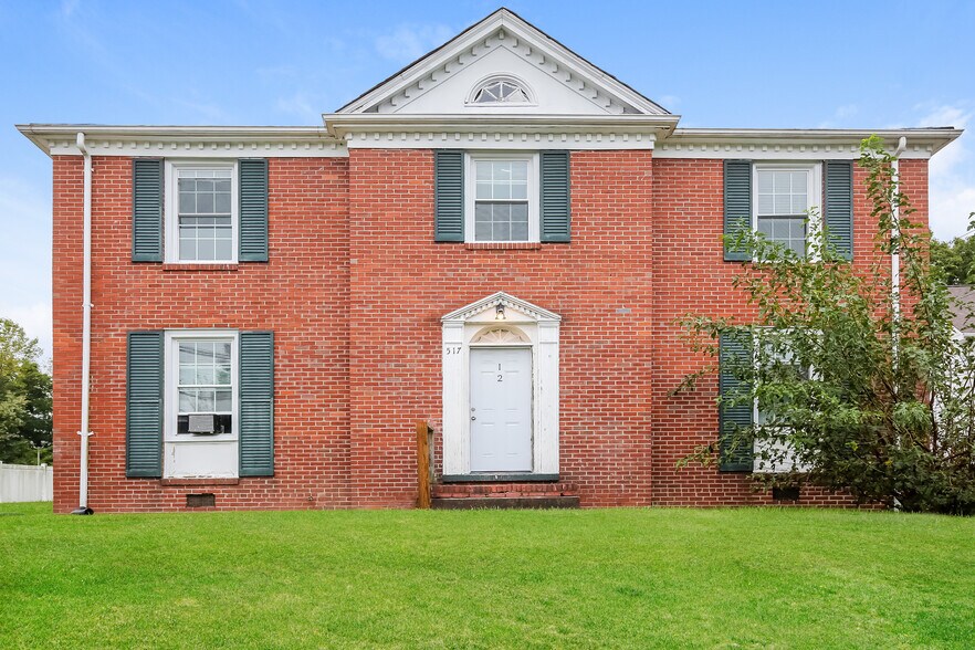 Primary Photo Of 517 Willow St, Mount Airy Apartments For Sale