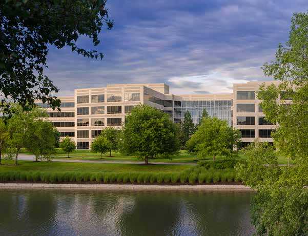 More Photos Of 8425 Woodfield Crossing Blvd, Indianapolis Office For Lease