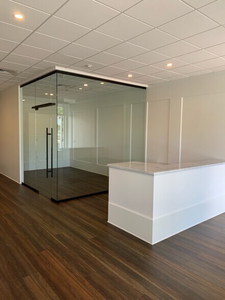 More Photos Of 1548 N US Highway 1, Jupiter Freestanding For Lease