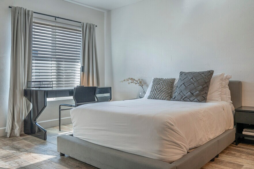 More Photos Of 1534 W Osborn Rd, Phoenix Apartments For Sale