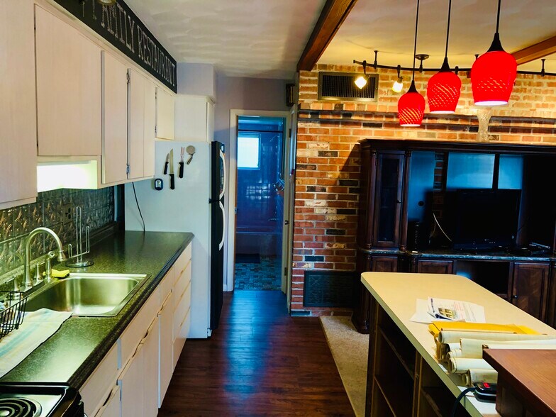 More Photos Of 815 2nd Ave NW, Largo Apartments For Sale