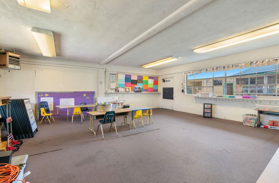 More Photos Of 4755 130th st, Hawthorne Schools For Lease