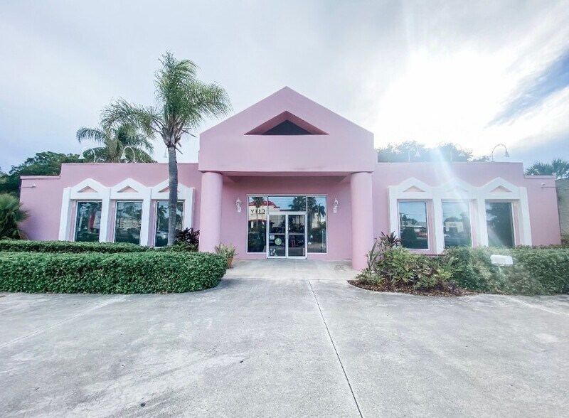 Primary Photo Of 2700 NW Federal Hwy, Stuart Freestanding For Sale