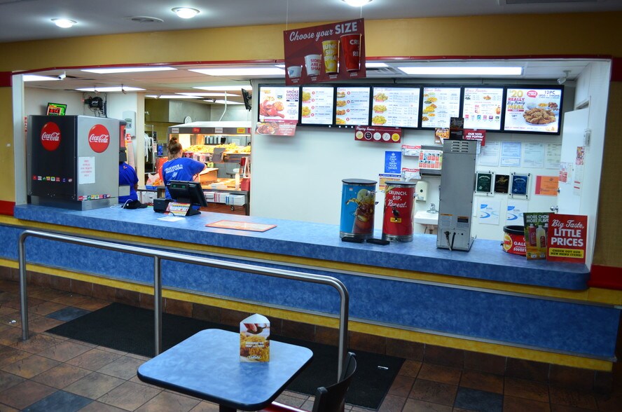 More Photos Of 1428 Forestdale Blvd, Birmingham Fast Food For Sale