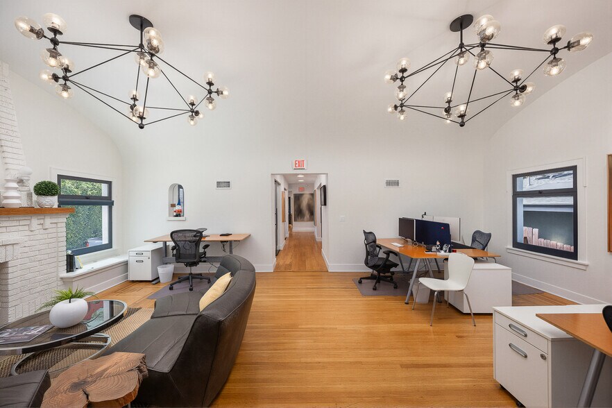 More Photos Of 1913-1915 Hyperion Ave, Los Angeles Loft Creative Space For Sale
