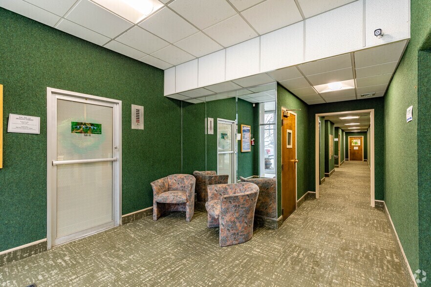 More Photos Of 100 Fleet St, Pittsburgh Office For Lease