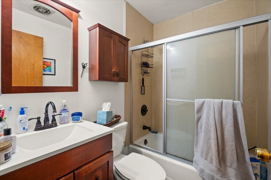 More Photos Of 1430 Josephine St, Berkeley Apartments For Sale