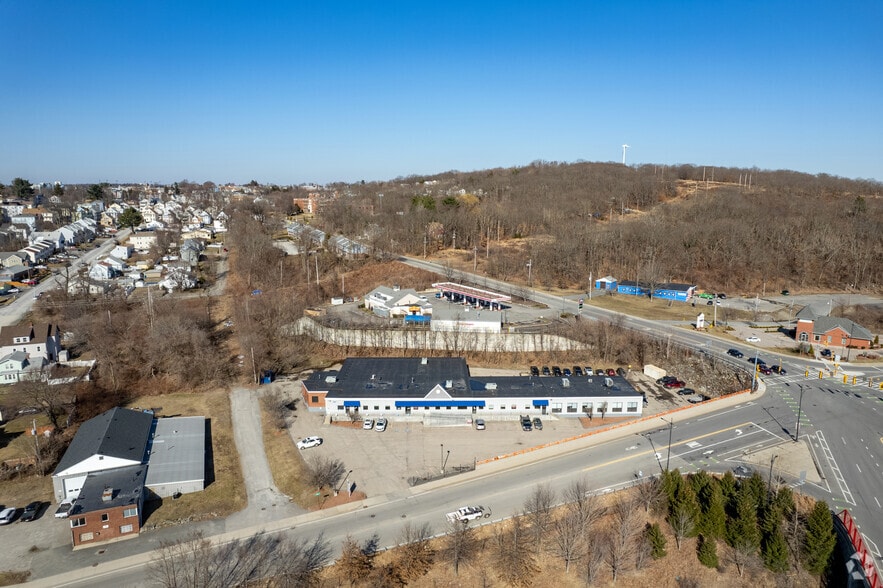 More Photos Of 997 Millbury St, Worcester Office For Lease