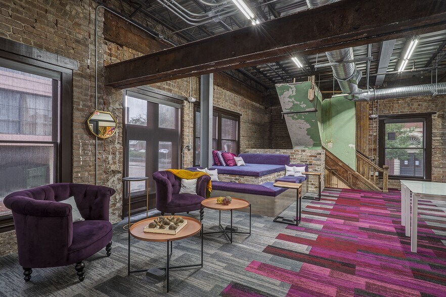 More Photos Of 401 Saint Joseph St, New Orleans Office For Sale