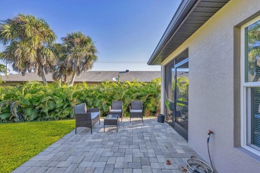 More Photos Of 357 Boundary Blvd, Rotonda West Apartments For Sale