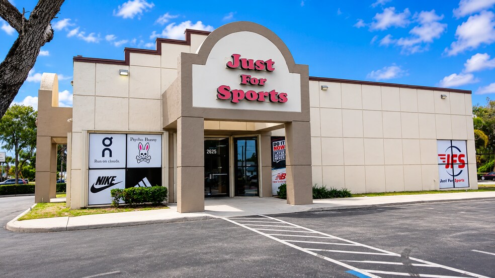 More Photos Of 2601-2675 S Military Trl, West Palm Beach Storefront For Lease