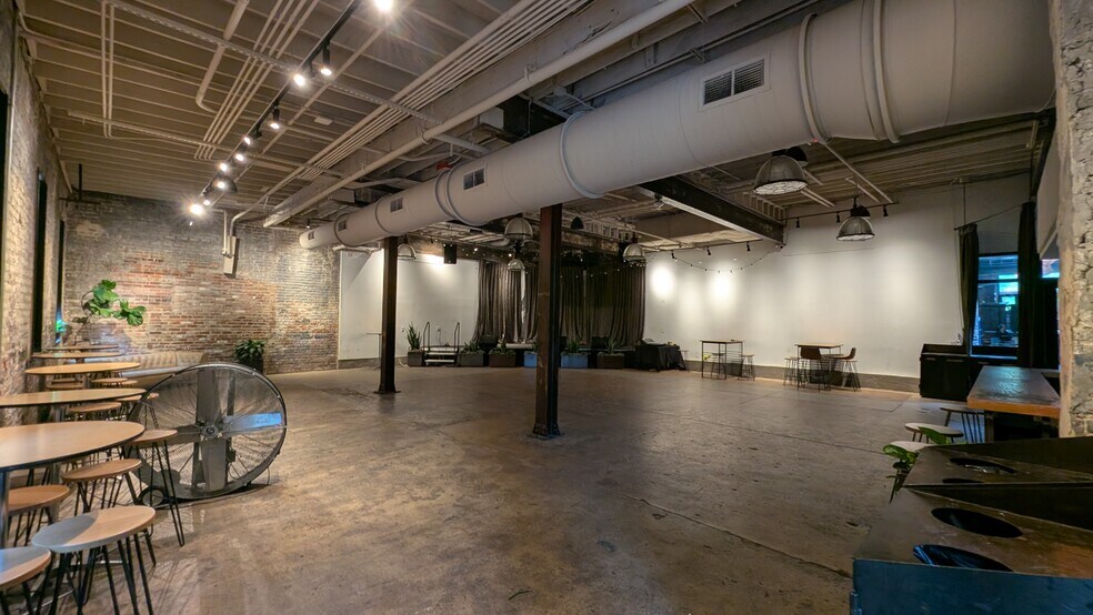 More Photos Of 500 E Davie St, Raleigh Restaurant For Lease