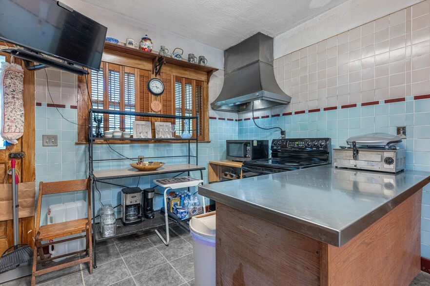 More Photos Of 2375 Upper Valley Pike, Springfield Lodge Meeting Hall For Sale