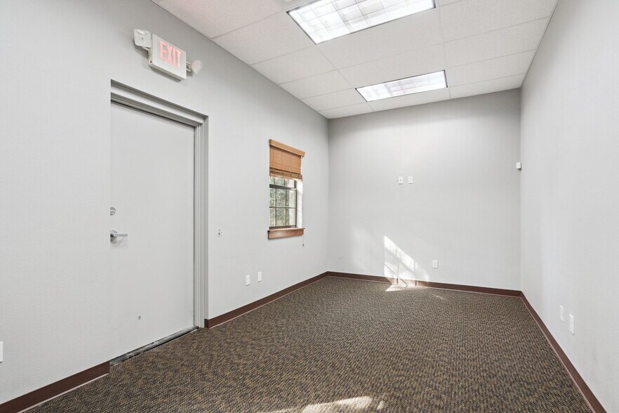 More Photos Of , Longwood Office For Sale