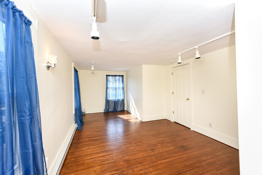 More Photos Of 128 Empire Blvd, Rochester Office Residential For Sale