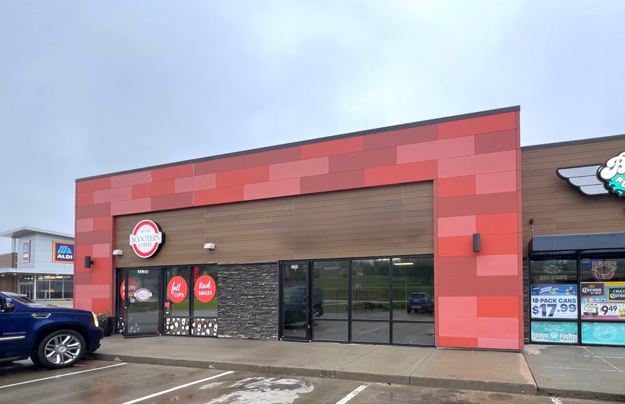 Primary Photo Of 3120-3136 Floyd Blvd, Sioux City Storefront Retail Office For Lease
