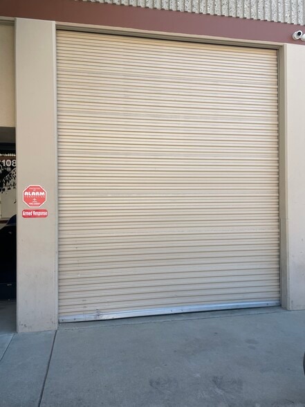 More Photos Of 21352 Nordhoff St, Chatsworth Light Manufacturing For Sale