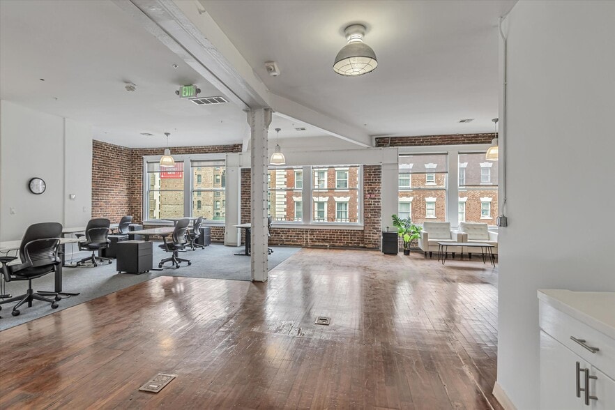 More Photos Of 34-38 Mason St, San Francisco Loft Creative Space For Sale