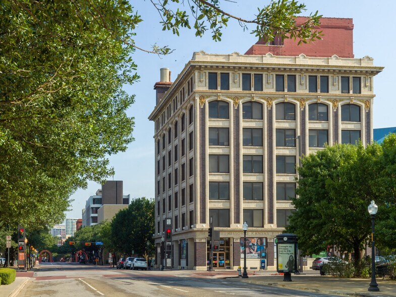 Primary Photo Of 701 Commerce St, Dallas Coworking Space