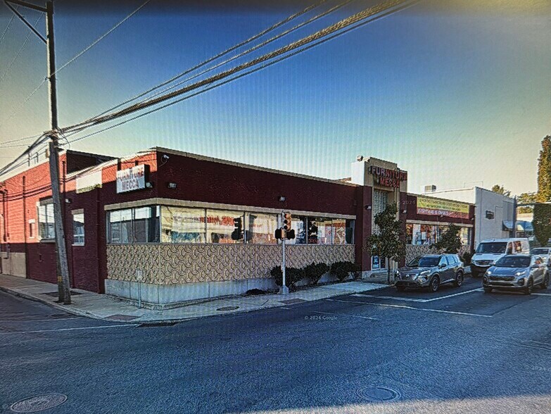 More Photos Of 130 E Baltimore Ave, Lansdowne General Retail For Sale