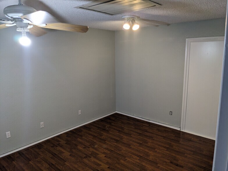 More Photos Of 9966 dolores St, Spring Valley Loft Creative Space For Sale