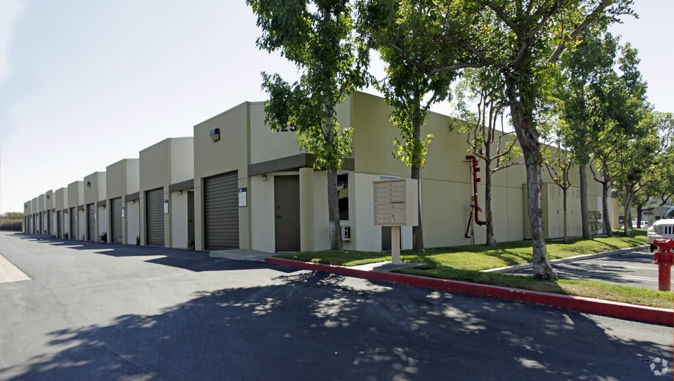 More Photos Of 1318 N Monte Vista Ave, Upland Unknown For Lease