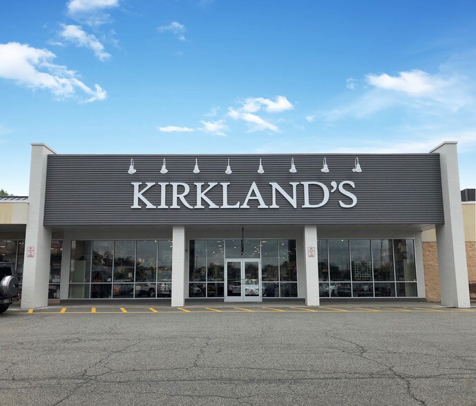 More Photos Of 43 E Rt-59, Nanuet Unknown For Lease