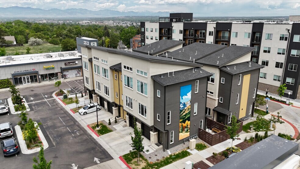 More Photos Of 2900 W Parkside Pl, Denver Apartments For Sale