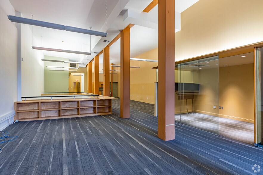 More Photos Of 227 Fort Pitt Blvd, Pittsburgh Loft Creative Space For Lease