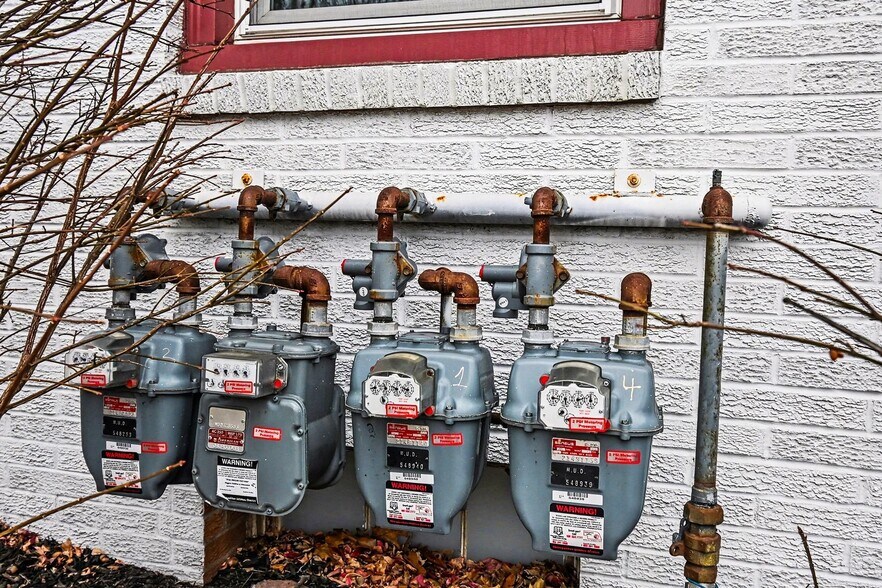 More Photos Of 5519 Northwest Radial Hwy, Omaha Medical For Sale