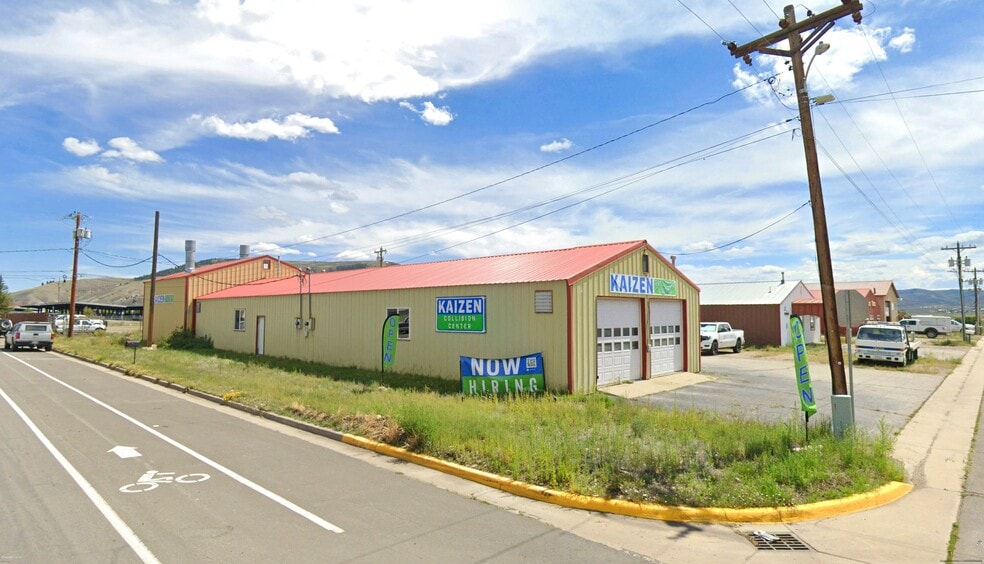 Primary Photo Of 702 S 9th St, Gunnison Light Distribution For Lease