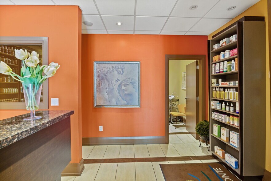 More Photos Of 999 Bloor St W, Toronto Storefront Retail Residential For Sale