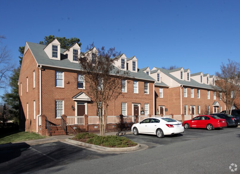 More Photos Of 3051-3057 S Church St, Burlington Office For Sale