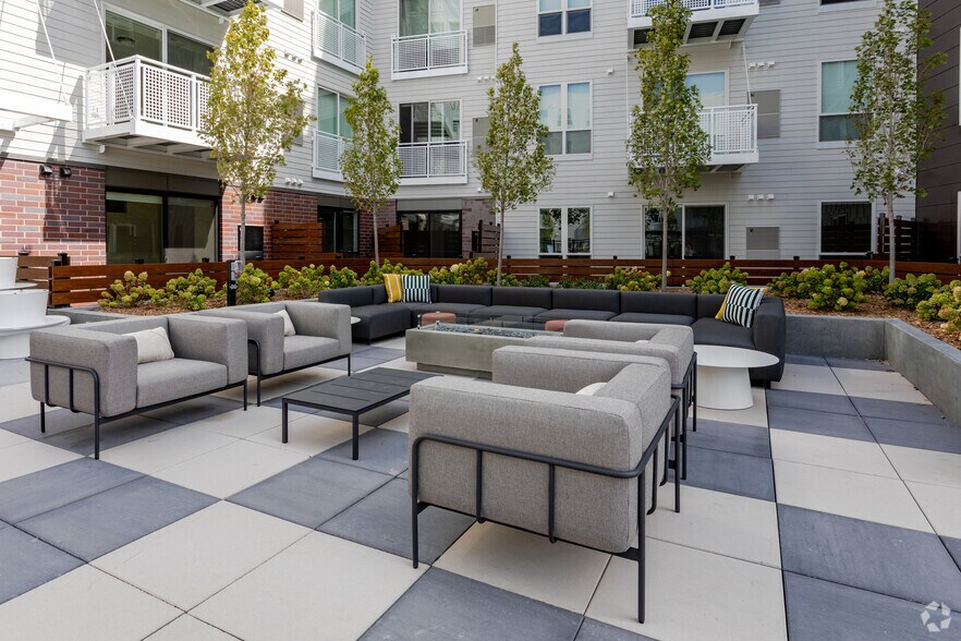 More Photos Of 8594 Excelsior Blvd, Hopkins Apartments For Lease
