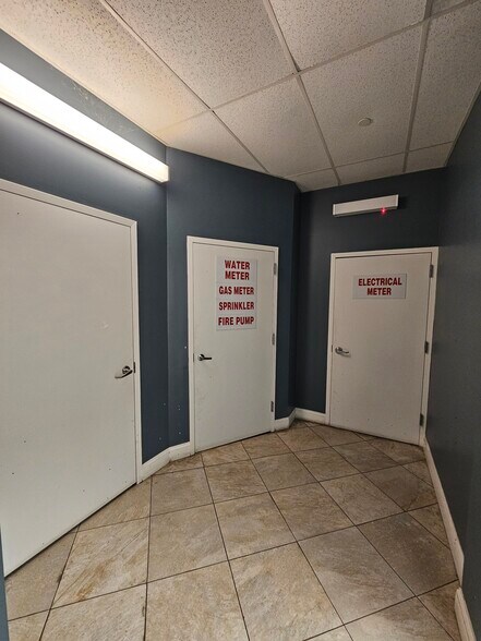 More Photos Of 2008 Ocean Ave, Brooklyn Office For Sale