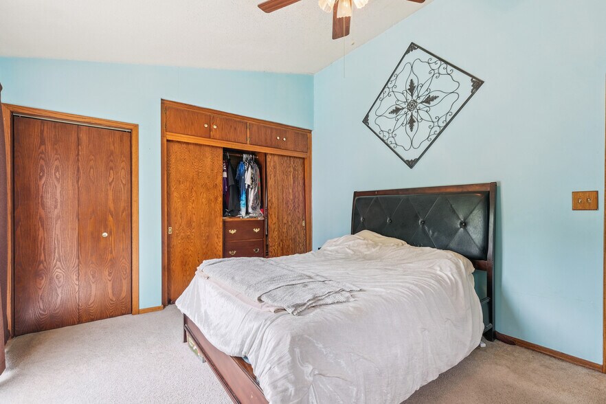 More Photos Of 1271 7th St W, Saint Paul Apartments For Sale