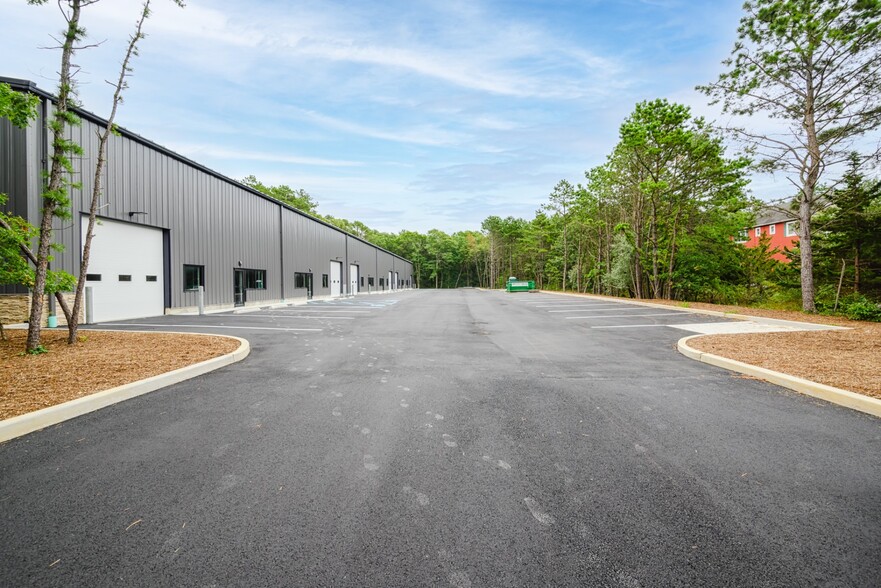 Primary Photo Of 1408 Speonk Riverhead rd, Speonk Office For Lease