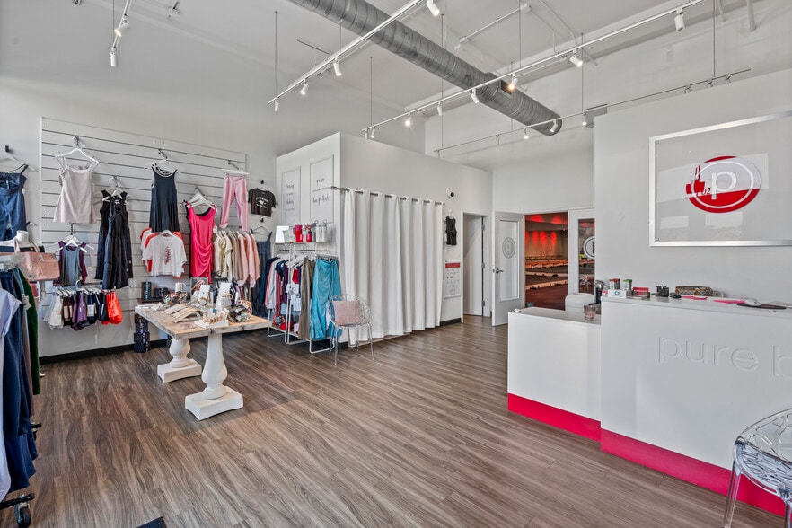 More Photos Of 158 Front St, Franklin Apartments For Sale