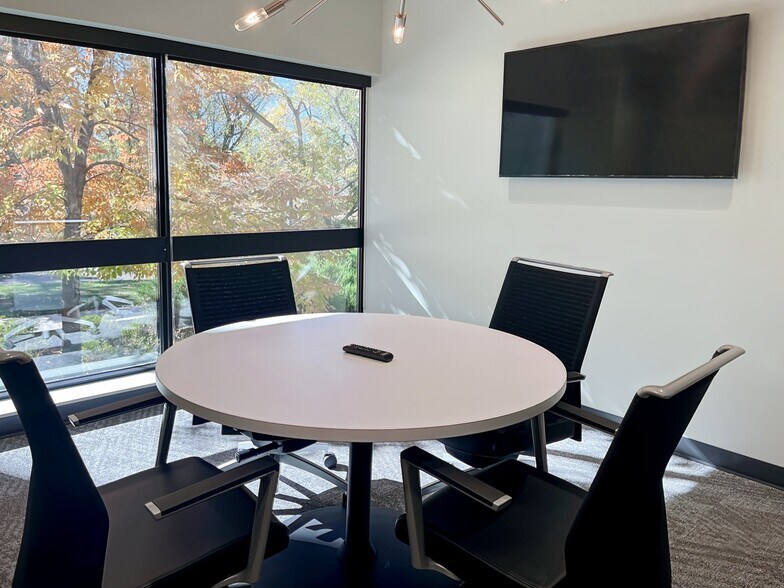 More Photos Of 4251 Kipling St, Wheat Ridge Office For Lease