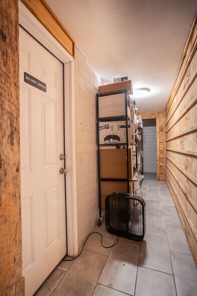 More Photos Of 5223 Columbus Ave, Anderson Storefront Retail Residential For Sale