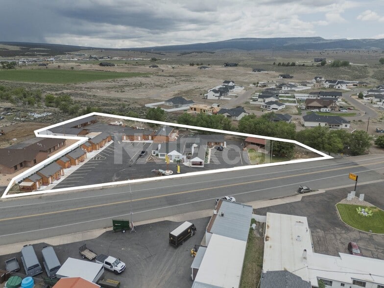 More Photos Of 699 N Main St, Panguitch Hotel For Sale