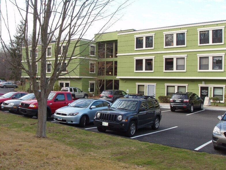 More Photos Of 495 Gold Star Hwy, Groton Office For Sale