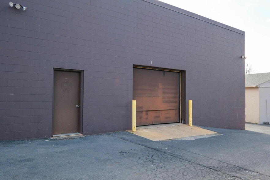 More Photos Of , Harrisonburg General Retail For Sale