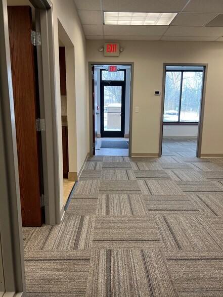 More Photos Of 2144 S State St, Ann Arbor Medical For Lease