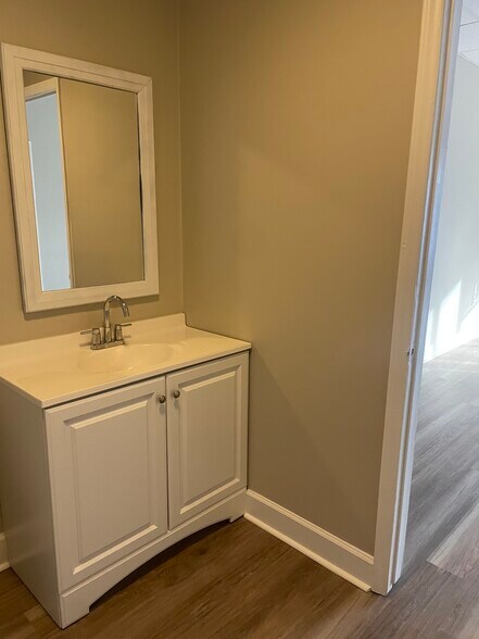 More Photos Of 179-191 Donmoor Ct, Garner Light Manufacturing For Lease