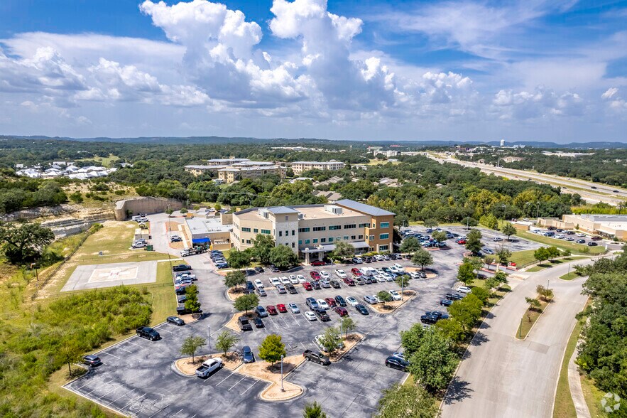 More Photos Of 134 Menger Springs, Boerne Medical For Lease