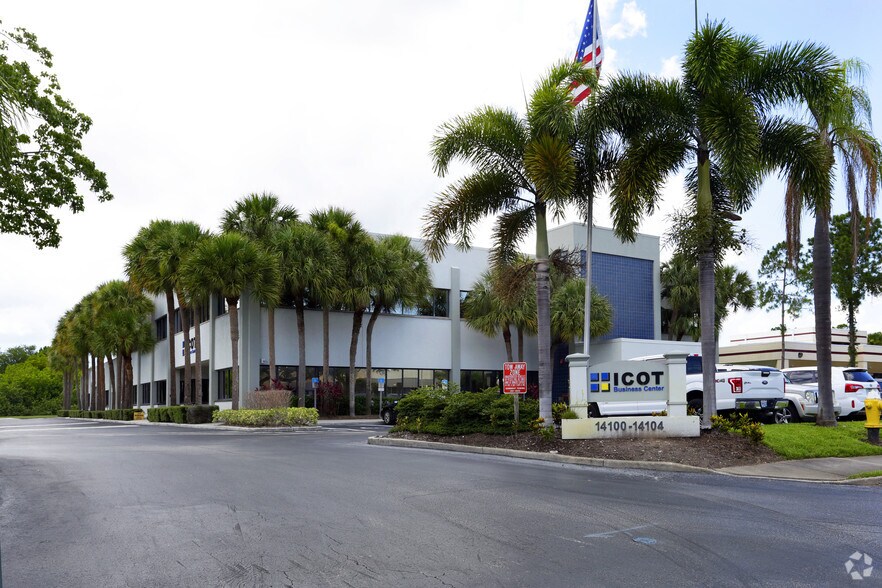 More Photos Of 14100 58th St N, Clearwater Medical For Lease